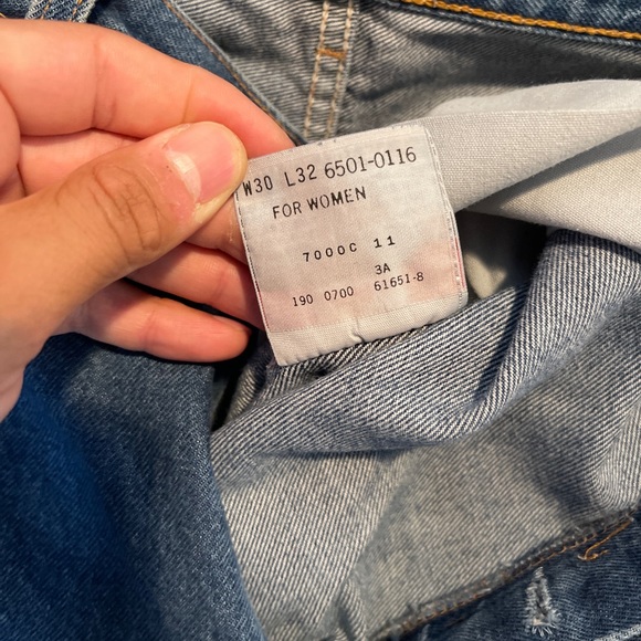 Vintage Levi's 501 For Women Button Fly Jeans Y2K Size W30 L32 Dark Wash Denim. - Picture 6 of 11